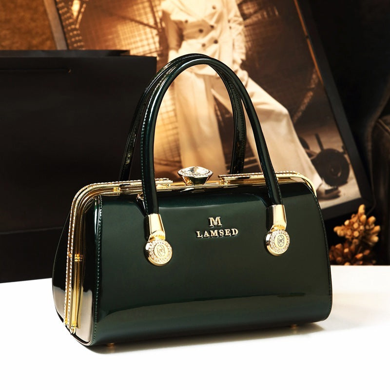 Bejeweled Gala – Vintage Luxe Handbag
