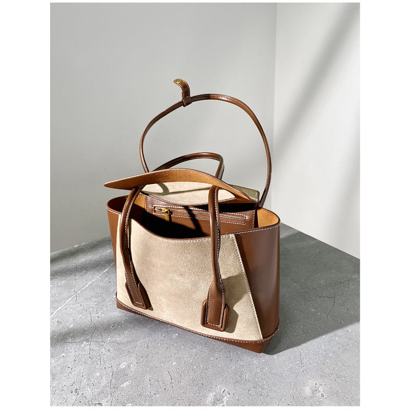 Regina Phalange – Rice Coffee Wing Tote