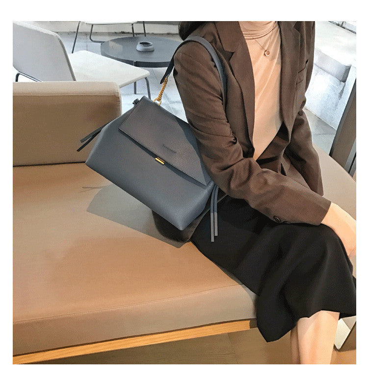 Stars Hollow Carryall – Leather Shoulder Bag