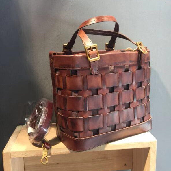 The Buffay Basket Shoulder Bag