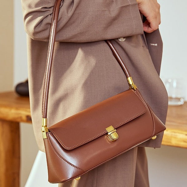 Upper East Chic – Luxe Leather Shoulder Bag