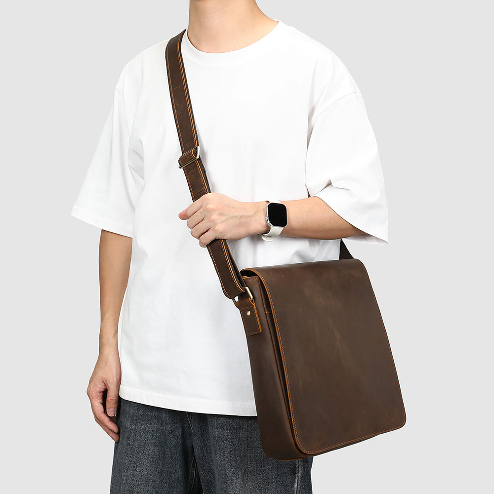 The Jonathan Byers Classic Leather Crossbody Bag