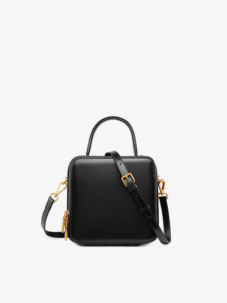 Vroom Vibe – Structured Zip Shoulder Bag