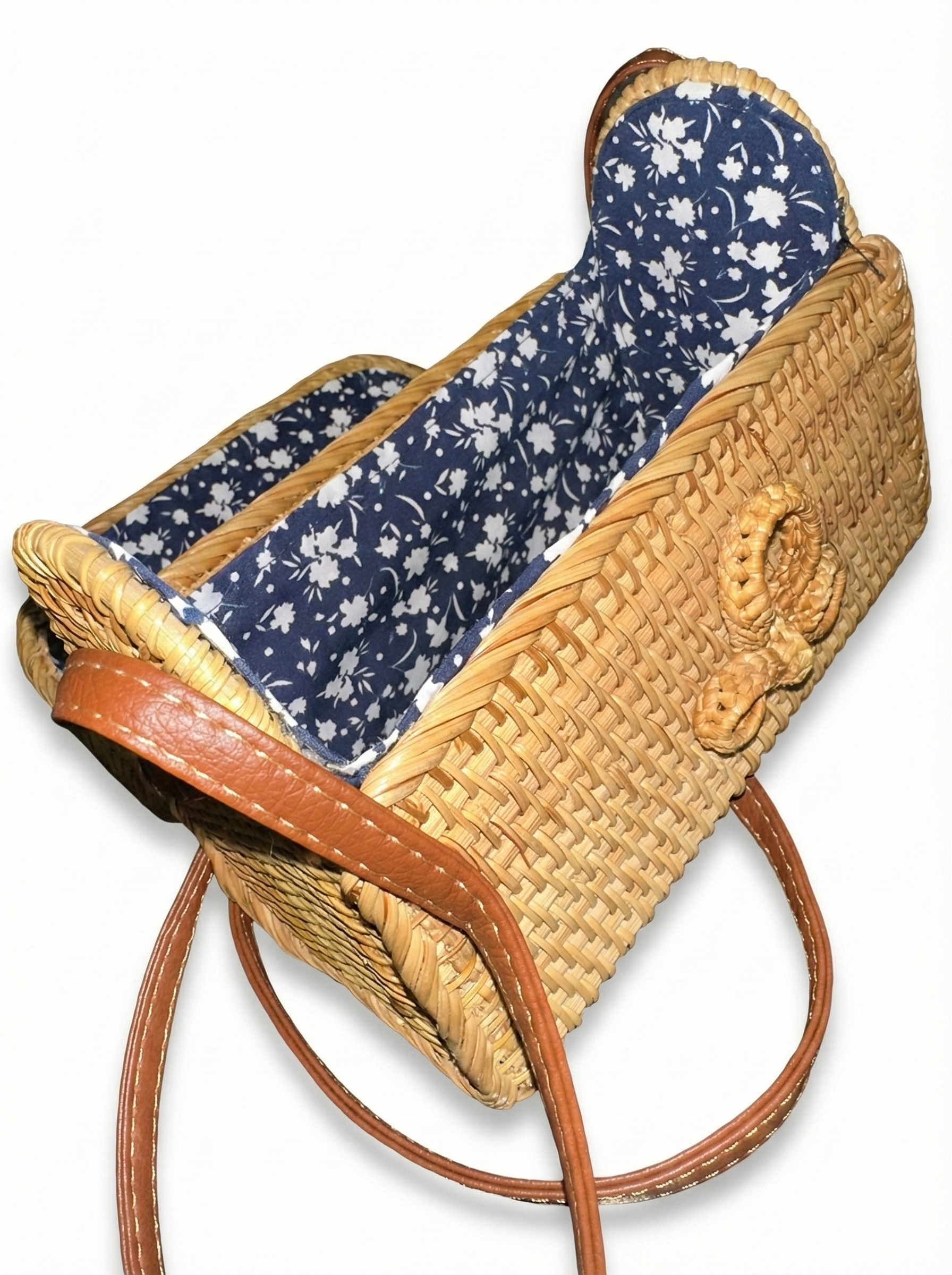 Espresso Yourself – Rattan Envelope Shoulder Bag