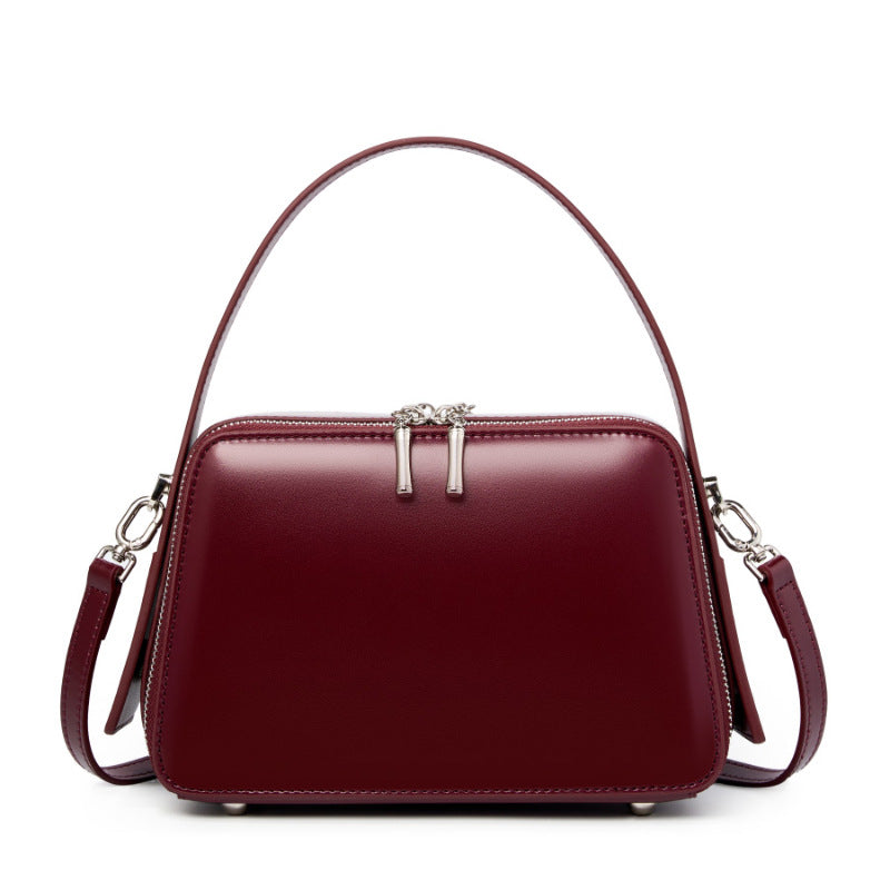 Café au Law – Rich Leather Crossbody for Women Who Lead