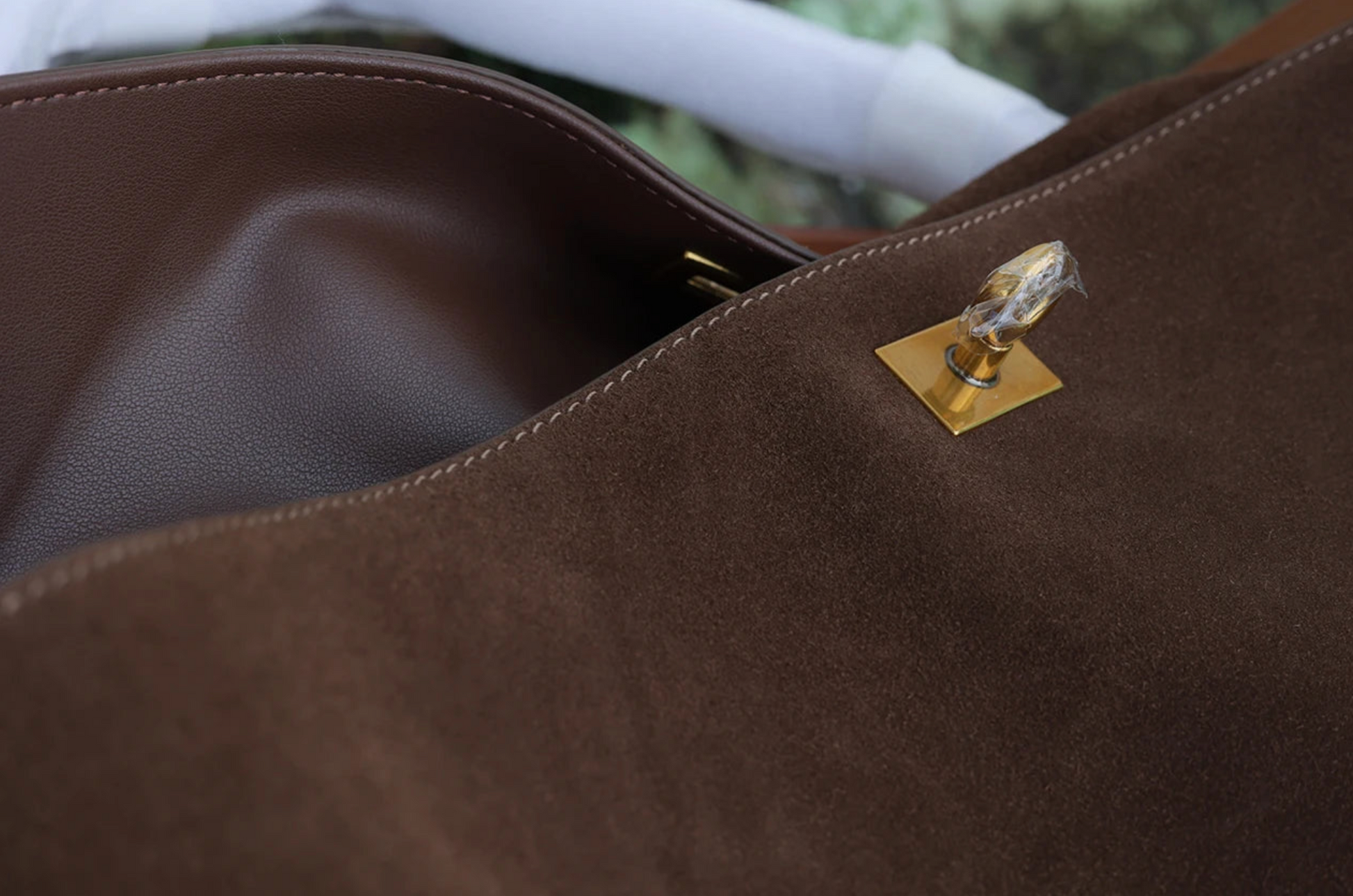 Cardigan Season – Vintage Leather Satchel for the Driven Girl