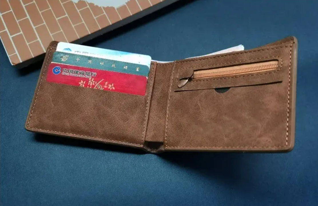 Blinding Lines Bifold – Men's Short Vintage Frosted Wallet