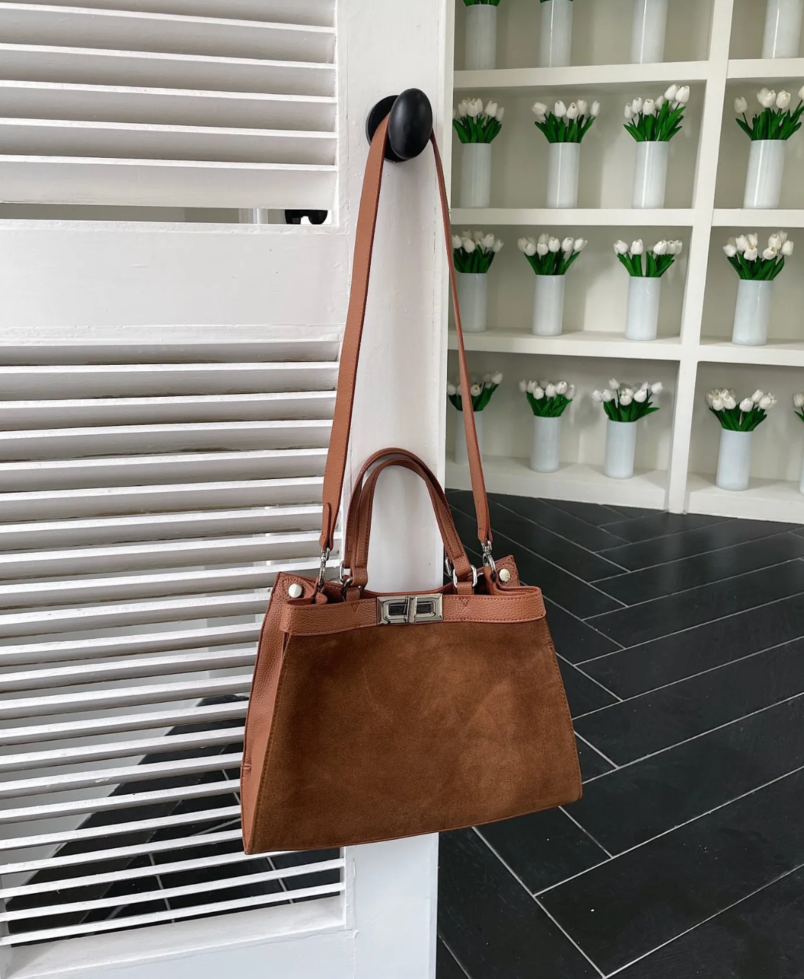 Evermore Edit – Frosted Cowhide Commuter Shoulder Bag