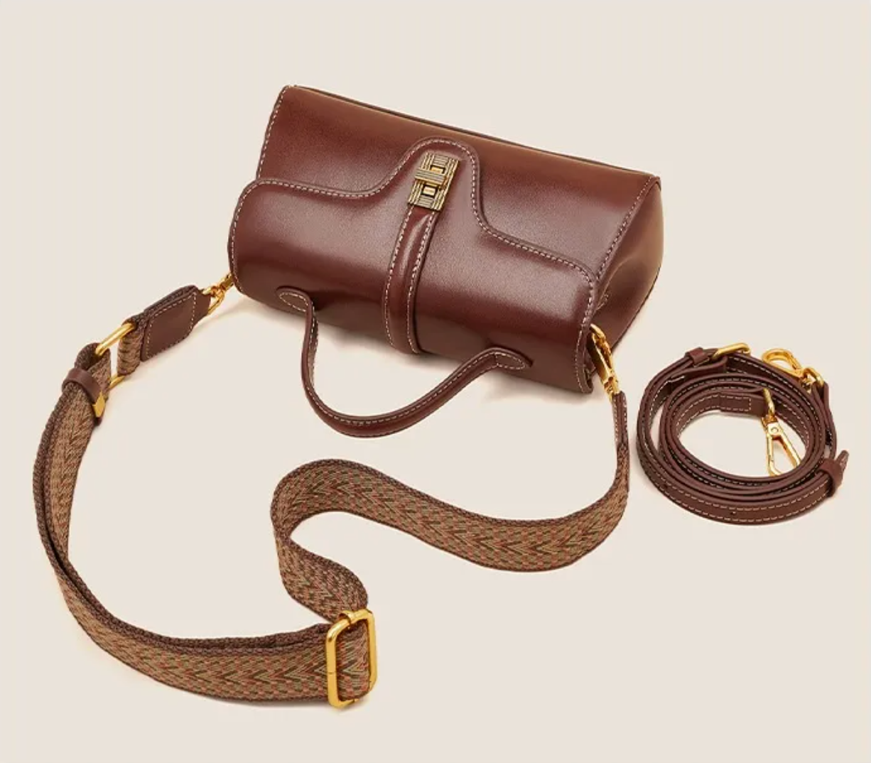 Featherington Fête – Retro Lock Crossbody Bag