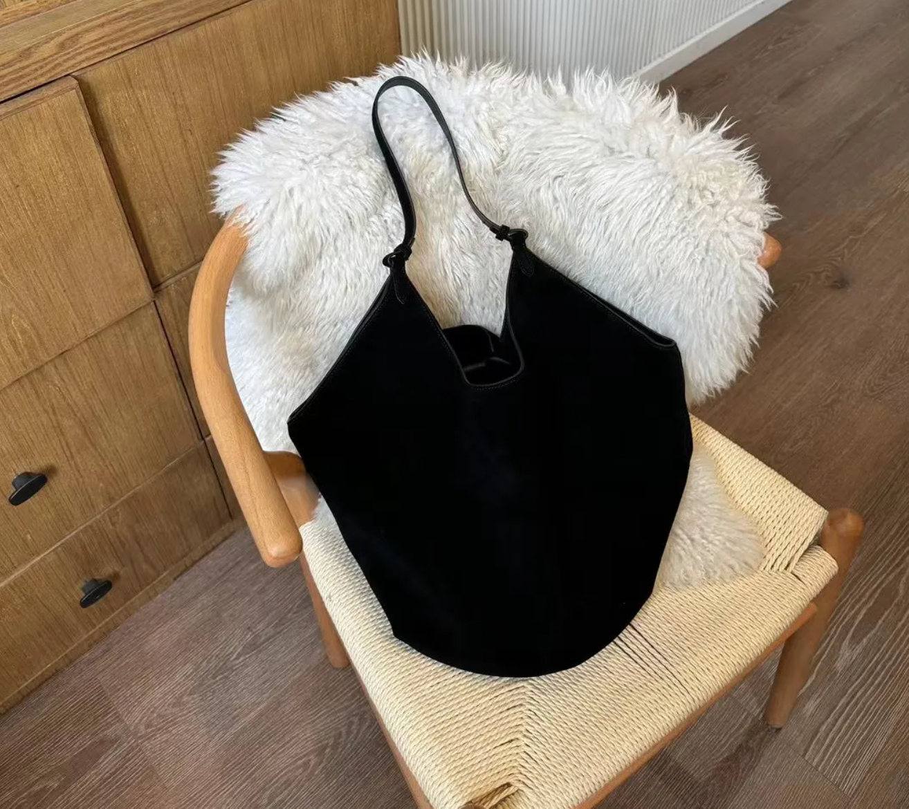 The Willow Drift Leather Bucket Bag