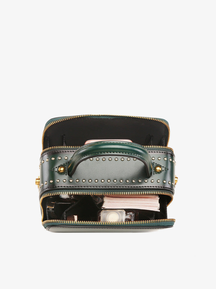 Vroom Vibe – Structured Zip Shoulder Bag