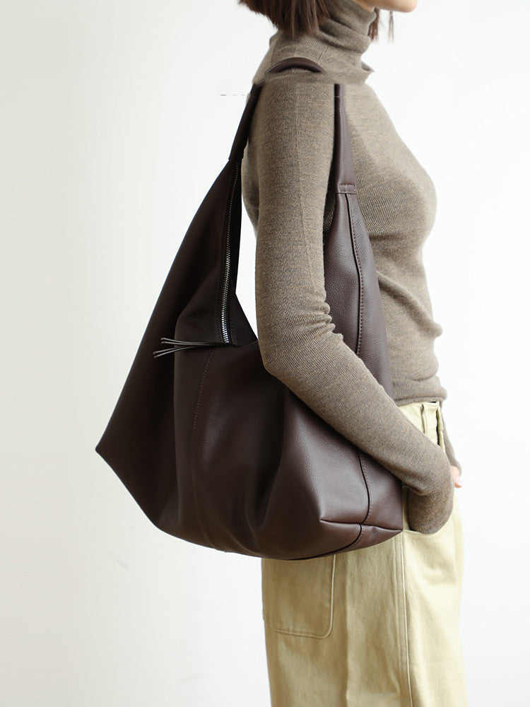 The Royals Slouch Leather Bag