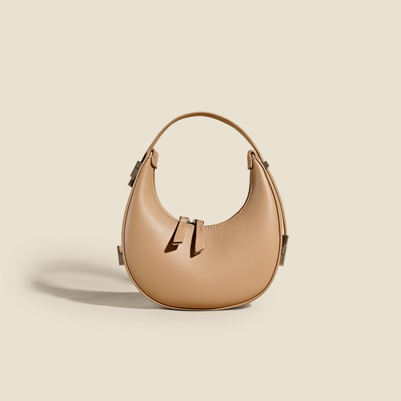 Ginny’s Edge – Sleek Zip Shoulder Bag